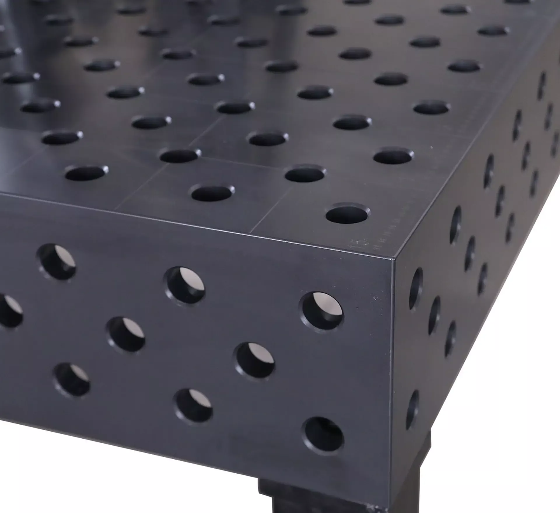 Ilustrasi aplikasi AI di mesin las” data-bss-id=